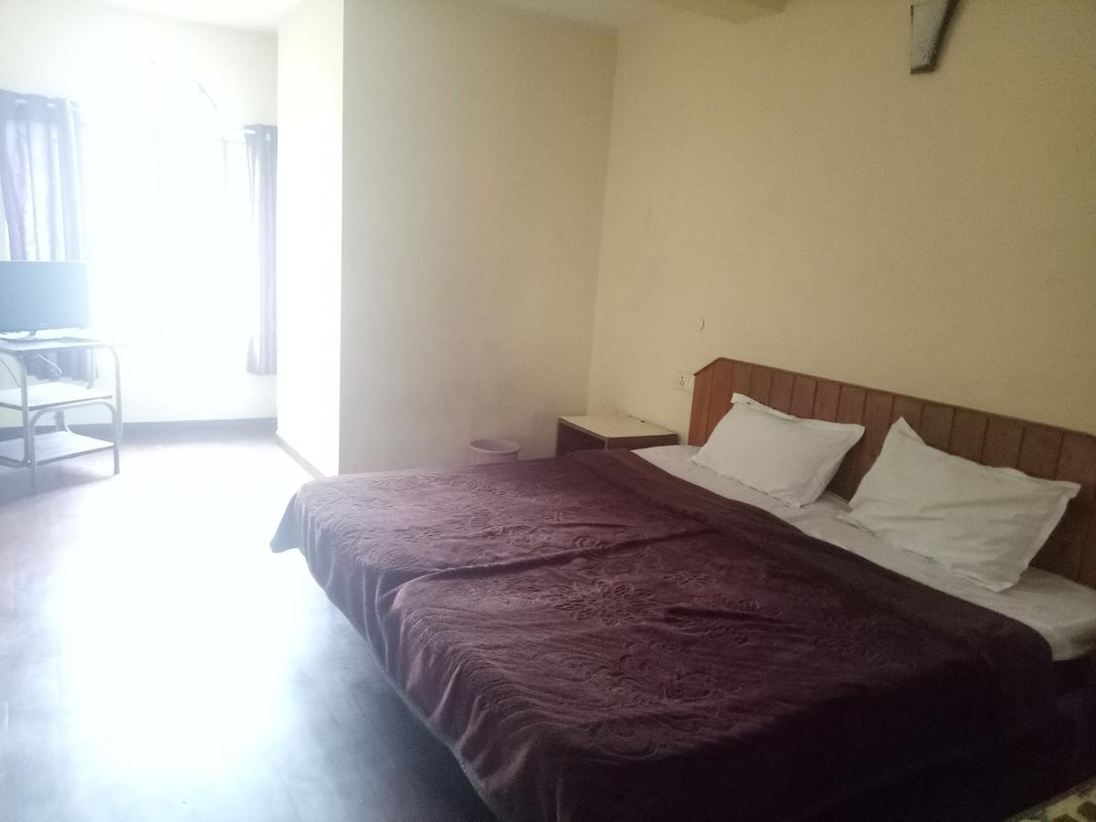 Classic Cottage Yercaud Bagian luar foto
